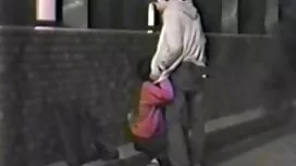 Une belle femme asia ...