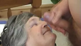 Grosse Femme avec de ...