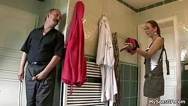 Busty maman baise vi ...