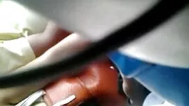 Busty film de x grat ...