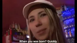 Doux baise bébé Blon ...