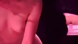 La brune porno perfe ...
