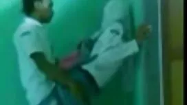 Sexy porno gratuit f ...